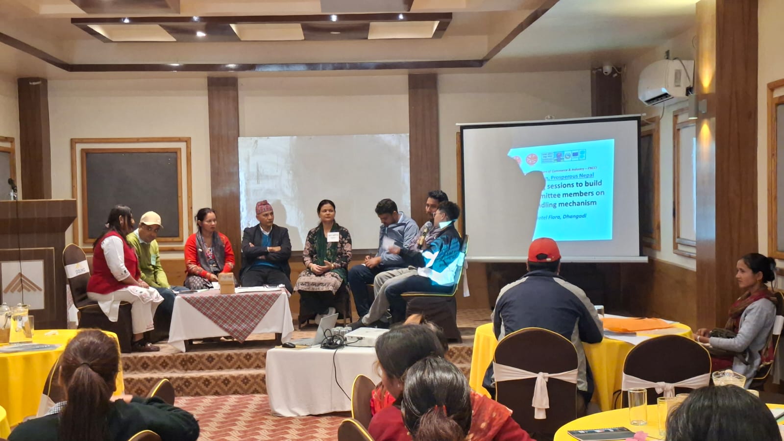 धनगढीमा १ दिने कार्यस्थल हुने हिंसा तथा दुव्र्यवहार सम्बन्धी गुनासो व्यवस्थापन तालिम सम्पन्न