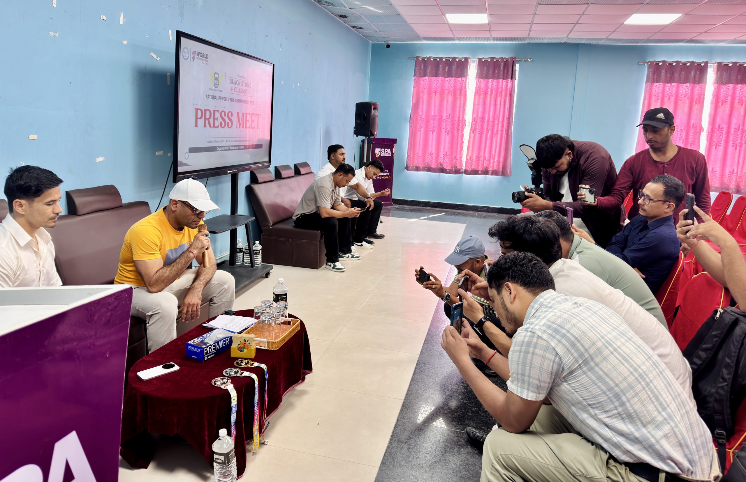 ब्ल्याक स्टोन क्लासिक राष्ट्रिय पावरलिफ्टिङ च्याम्पियनसिप असोज १७ गते, धनगढीमा देशभरका ४८ खेलाडी प्रतिस्पर्धा गर्दै